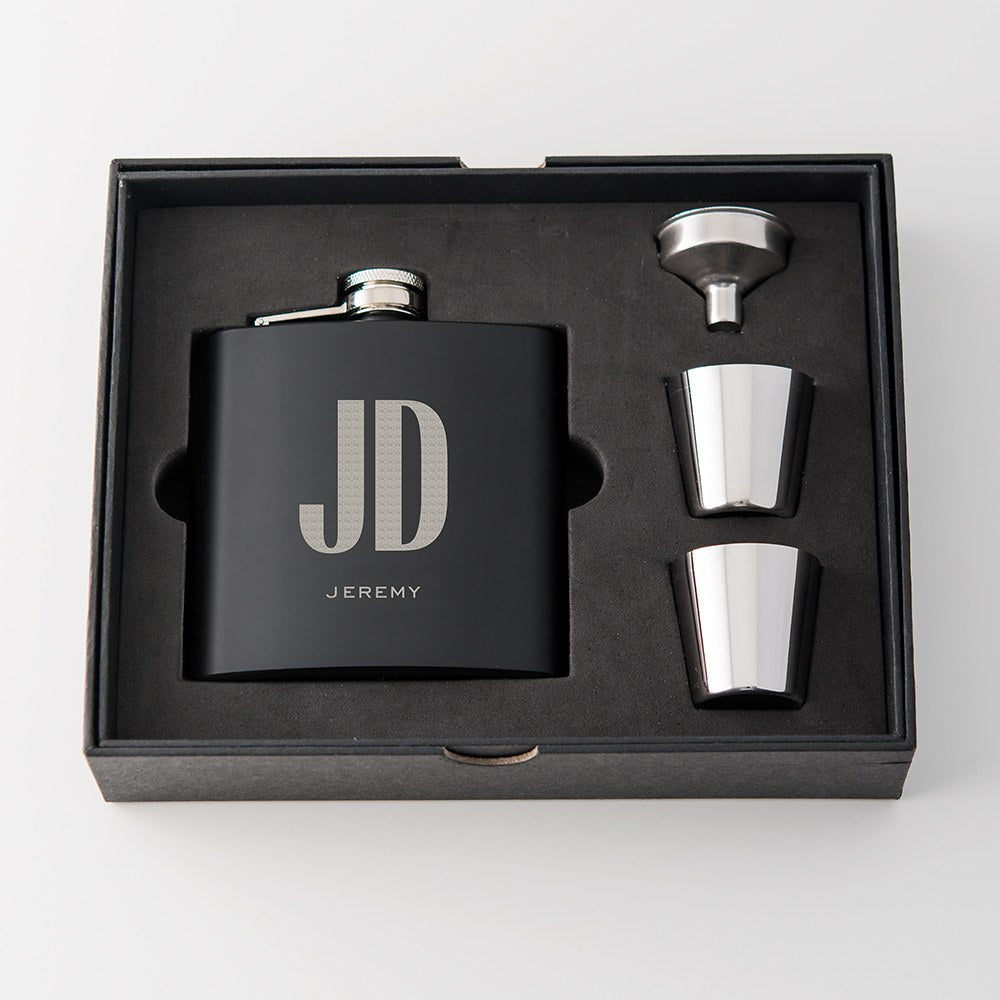 Personalized Engraved Black Hip Flask Wedding Gift - Single Monogram - Vispro Designs
